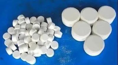 消毒用品安全警示 22人误食消毒片送医事件背后的健康守卫战